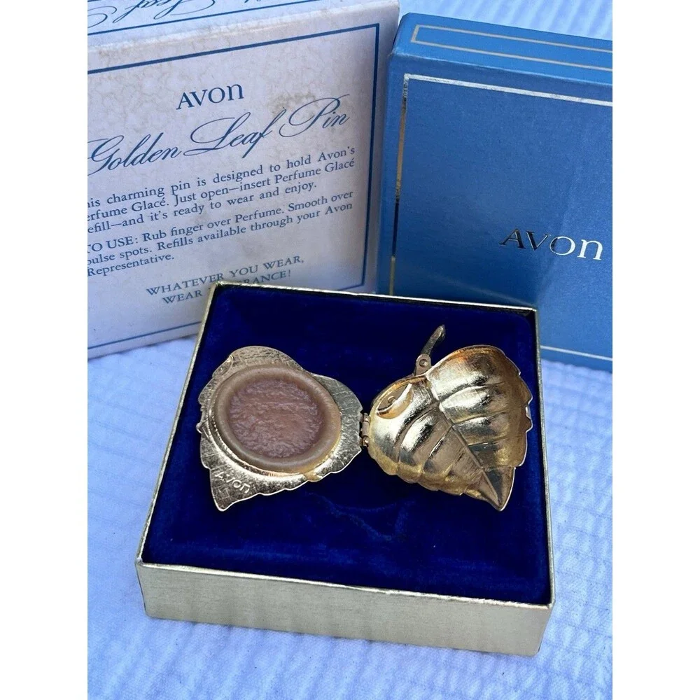 1969 Vintage NIB Mint & Full! Avon Solid Perfume Glace Leaf Faux Pearl Brooch